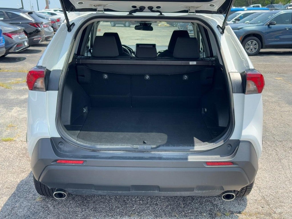 2025 Toyota RAV4 XLE FWD (Natl)