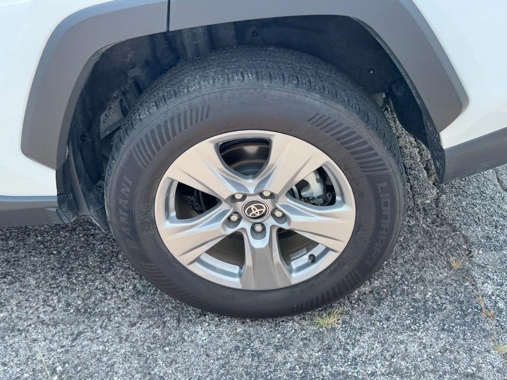 2025 Toyota RAV4 XLE FWD (Natl)