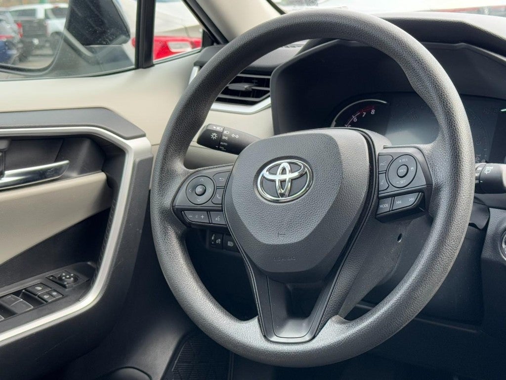 2024 Toyota RAV4 XLE FWD (Natl)
