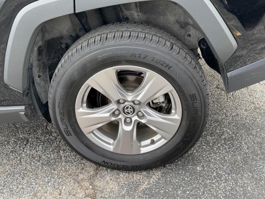 2024 Toyota RAV4 XLE FWD (Natl)