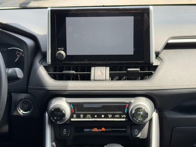 2025 Toyota RAV4 XLE FWD (Natl)