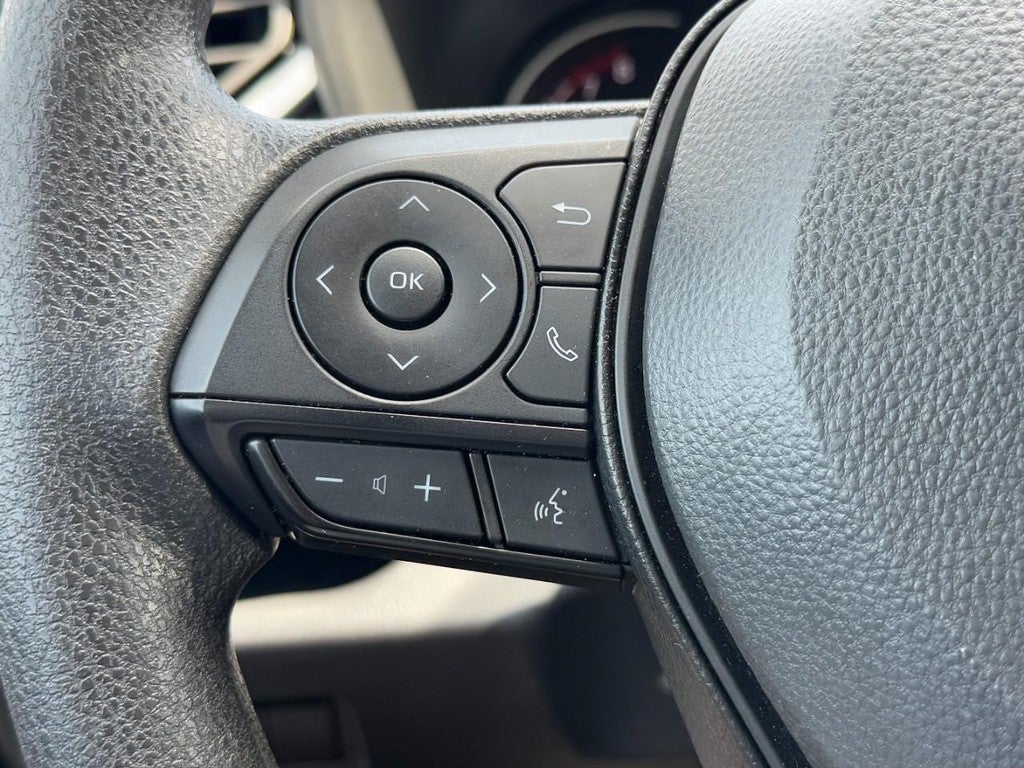 2025 Toyota RAV4 XLE FWD (Natl)