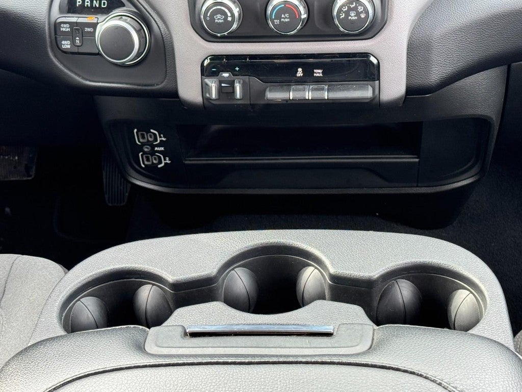 2024 RAM 2500 Big Horn 4x4 Crew Cab 6'4" Box