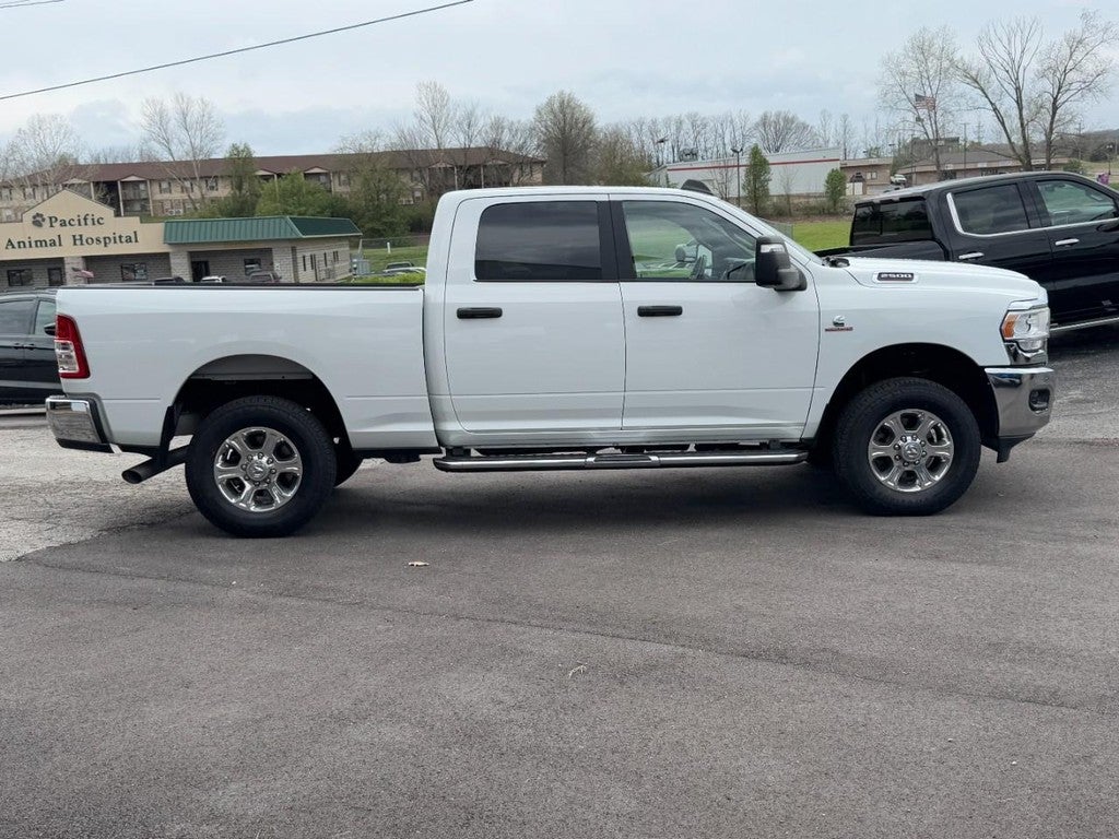2024 RAM 2500 Big Horn 4x4 Crew Cab 6'4" Box