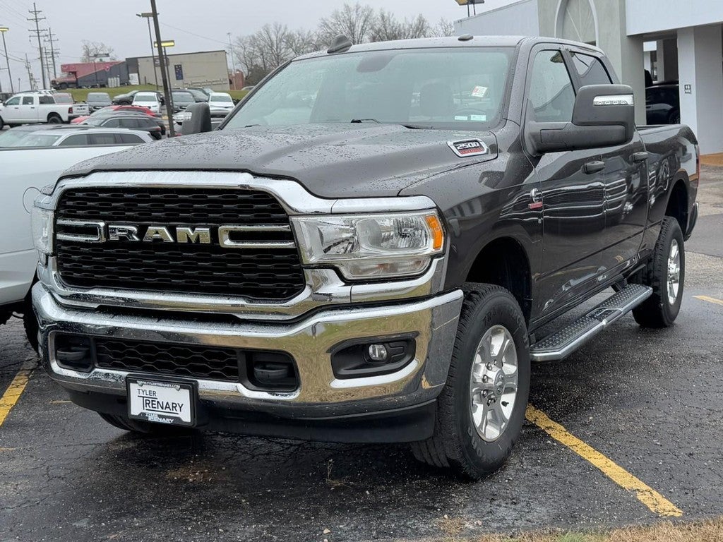 2024 RAM 2500 Big Horn 4x4 Crew Cab 6'4" Box