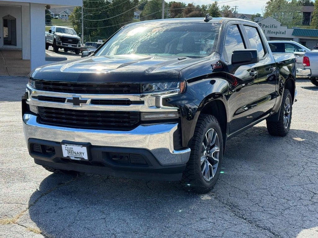 2021 Chevrolet Silverado 1500 4WD Crew Cab 147" LT w/1LT