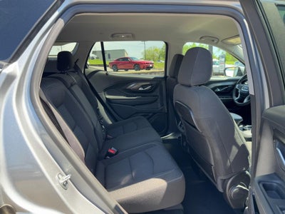 2024 GMC Terrain FWD 4dr SLE