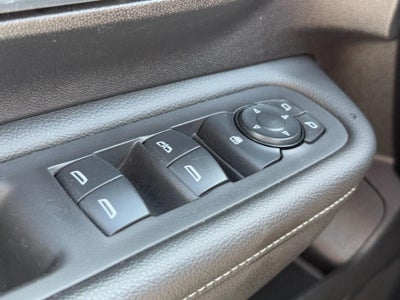 2024 GMC Terrain FWD 4dr SLE