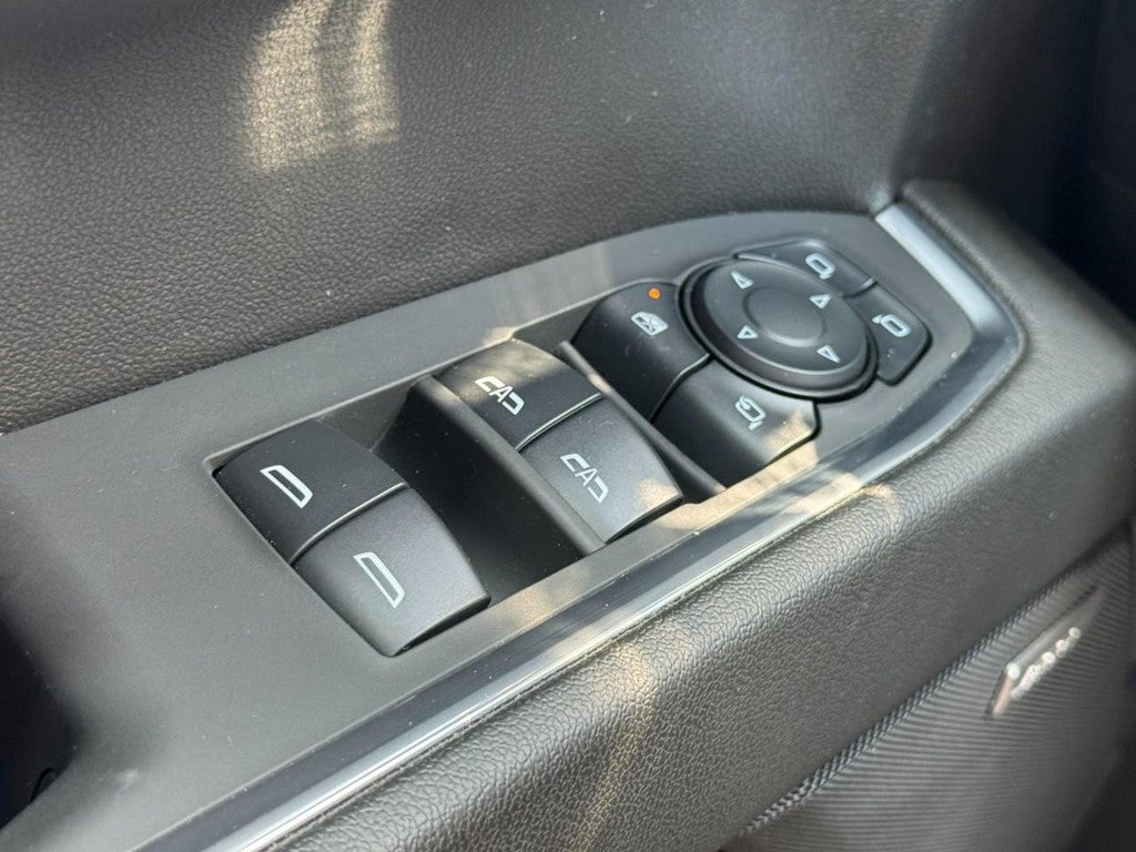 2024 GMC Sierra 1500 4WD Crew Cab 147" SLT