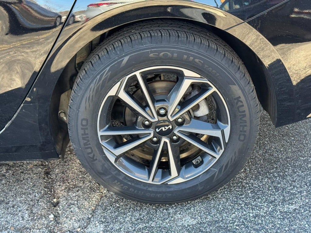 2022 Kia Forte LXS IVT