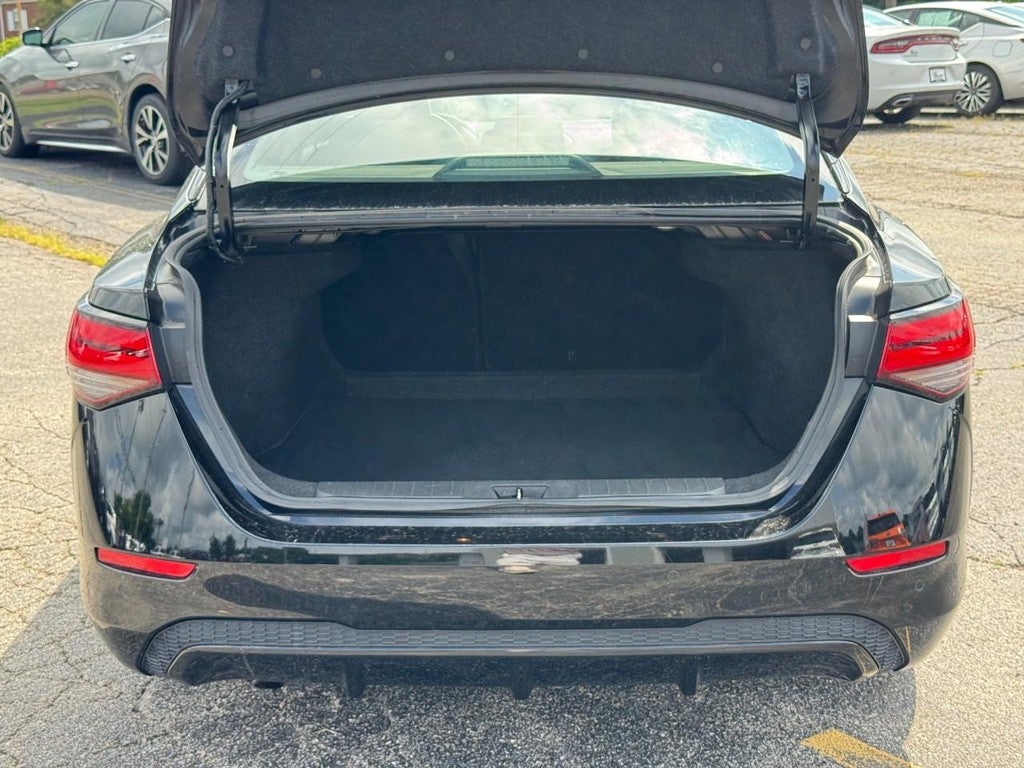 2024 Nissan Sentra SV CVT
