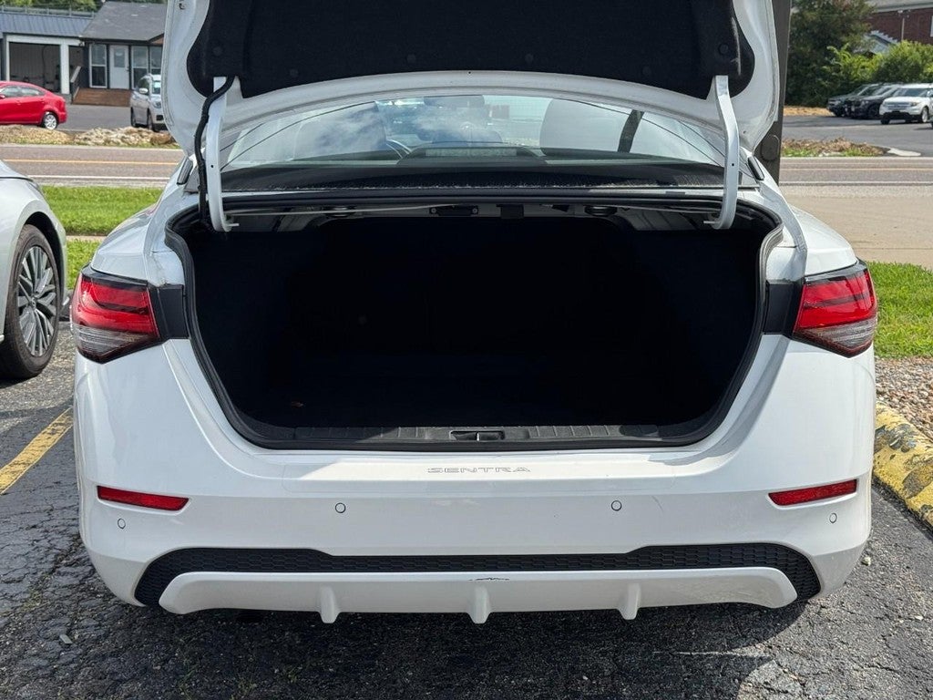 2024 Nissan Sentra SV CVT