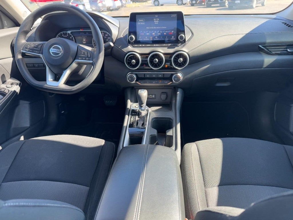 2023 Nissan Sentra SV CVT