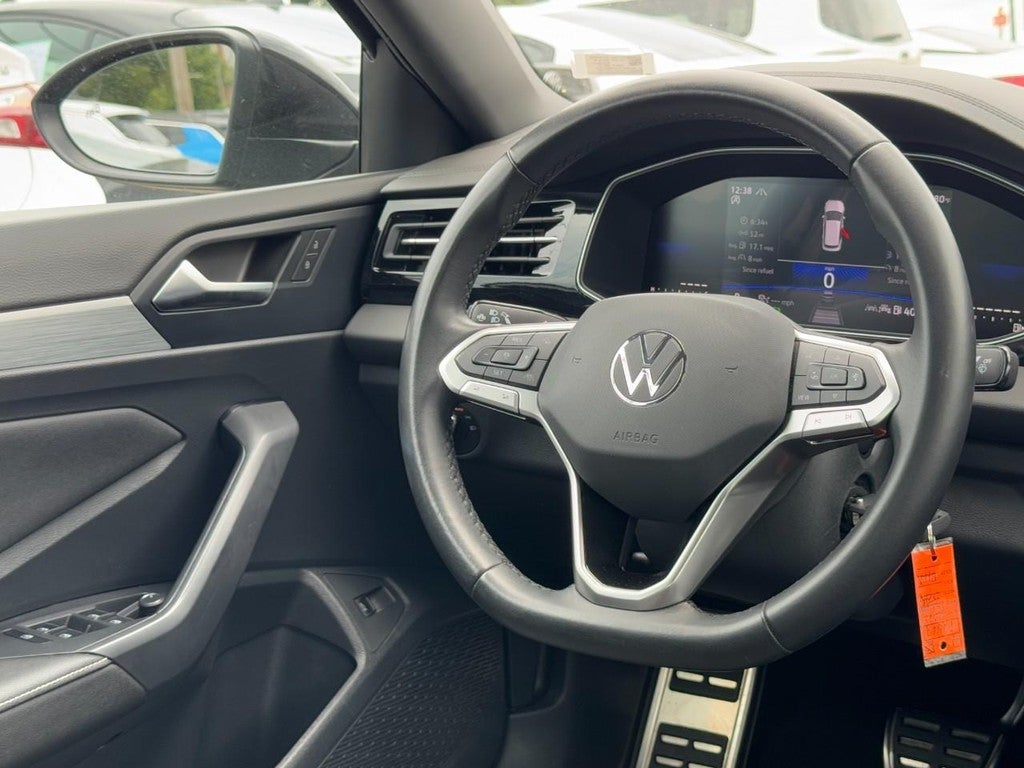 2025 Volkswagen Jetta Sport Auto