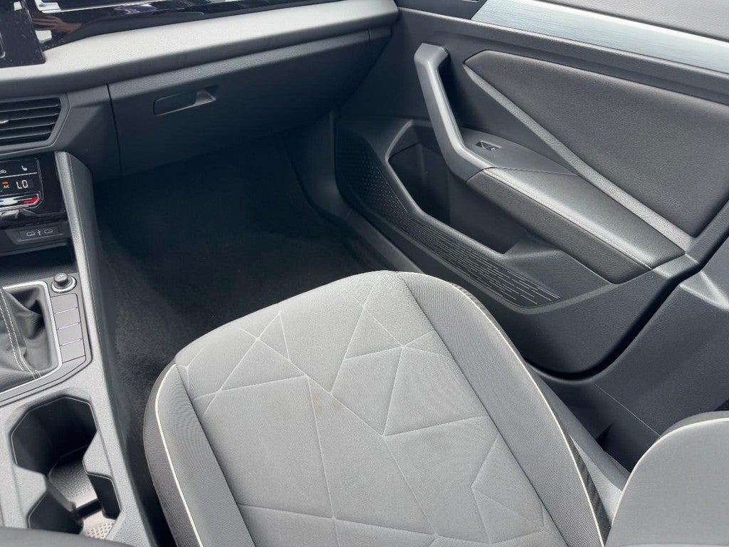2025 Volkswagen Jetta Sport Auto