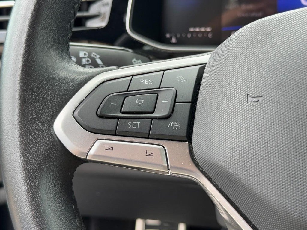 2025 Volkswagen Jetta Sport Auto