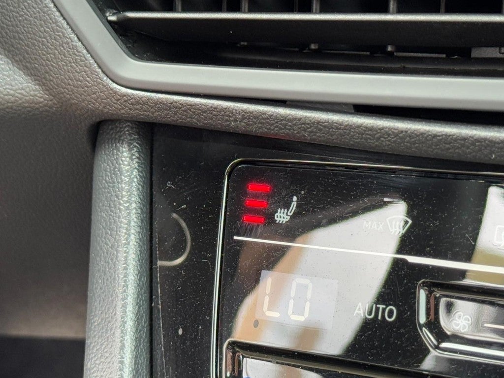 2025 Volkswagen Jetta Sport Auto