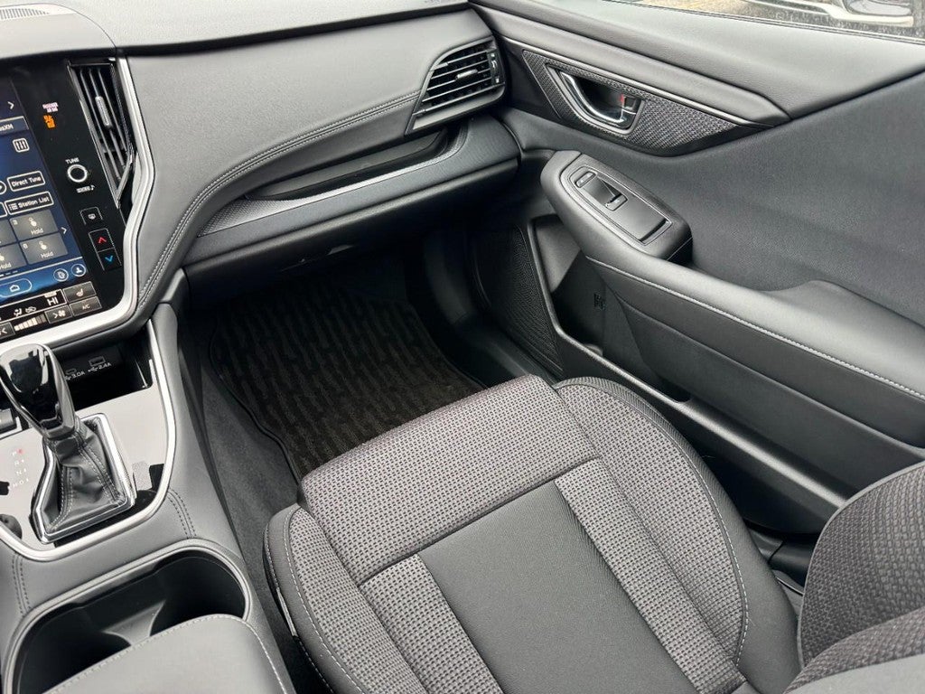 2025 Subaru Outback Premium AWD