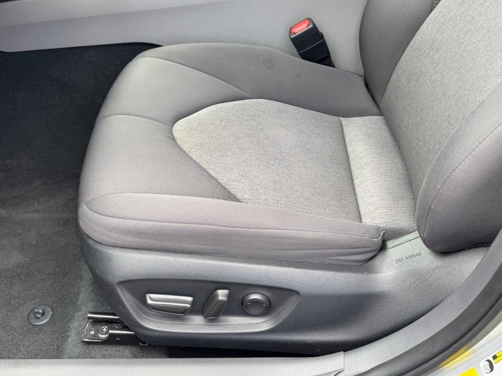 2024 Toyota Camry LE Auto (Natl)