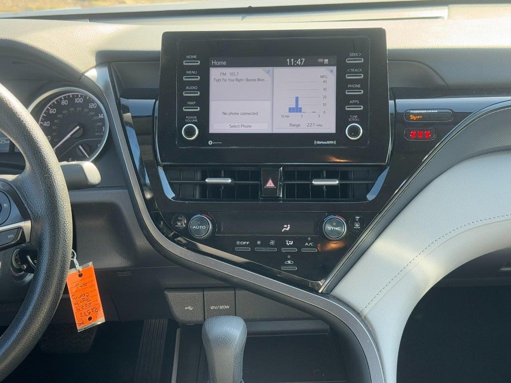 2024 Toyota Camry LE Auto (Natl)