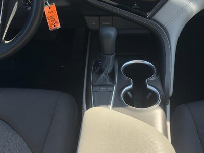 2024 Toyota Camry LE Auto (Natl)