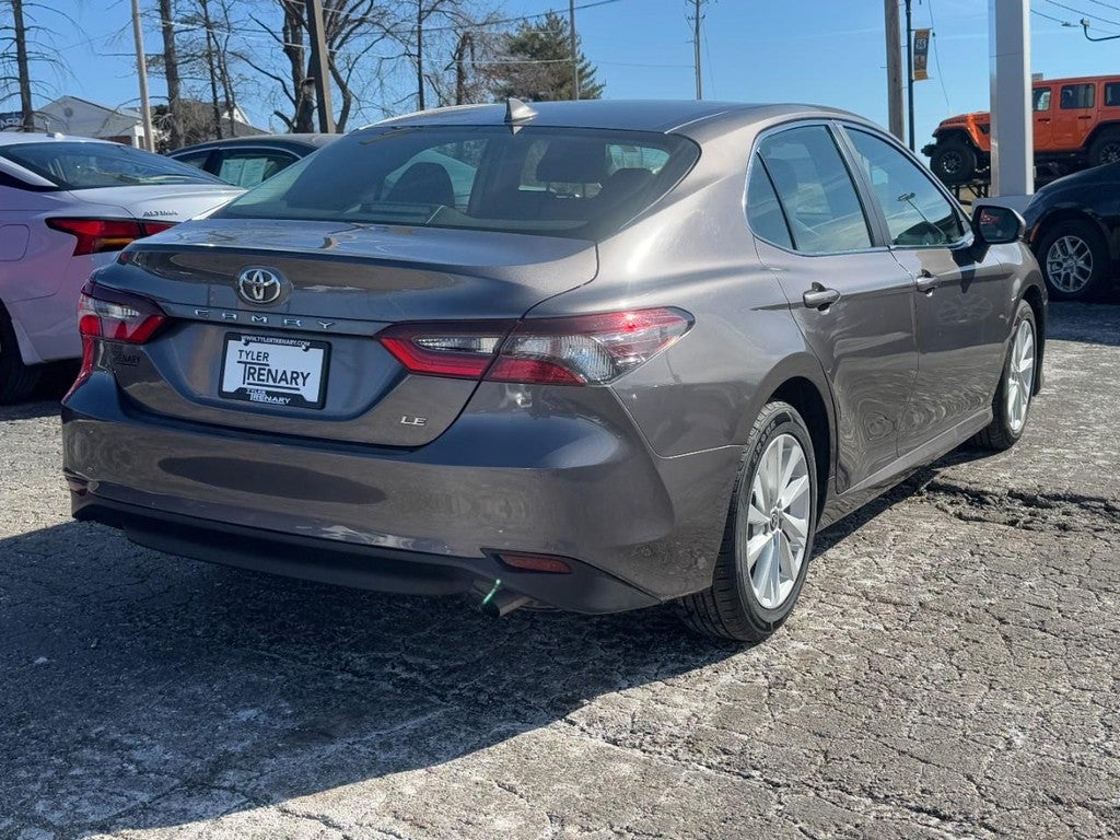 2024 Toyota Camry LE Auto (Natl)