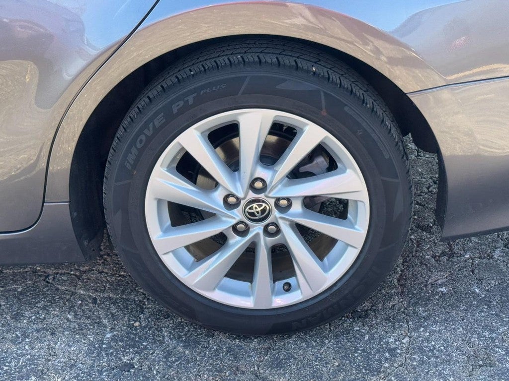 2024 Toyota Camry LE Auto (Natl)