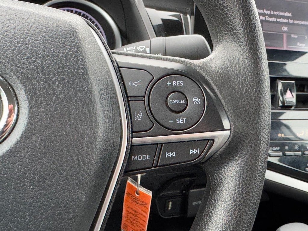 2024 Toyota Camry LE Auto (Natl)