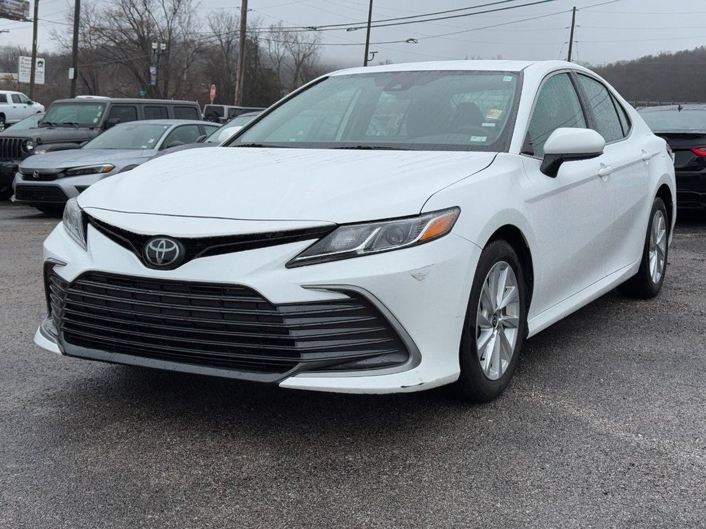 2024 Toyota Camry LE Auto (Natl)