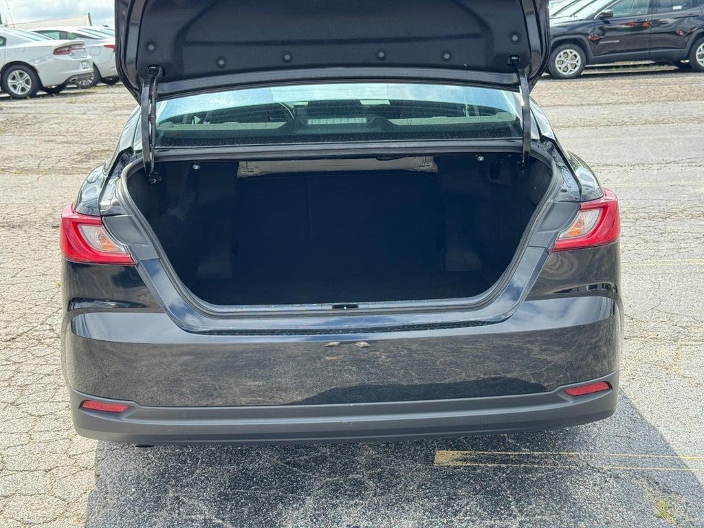 2025 Toyota Camry (Natl)