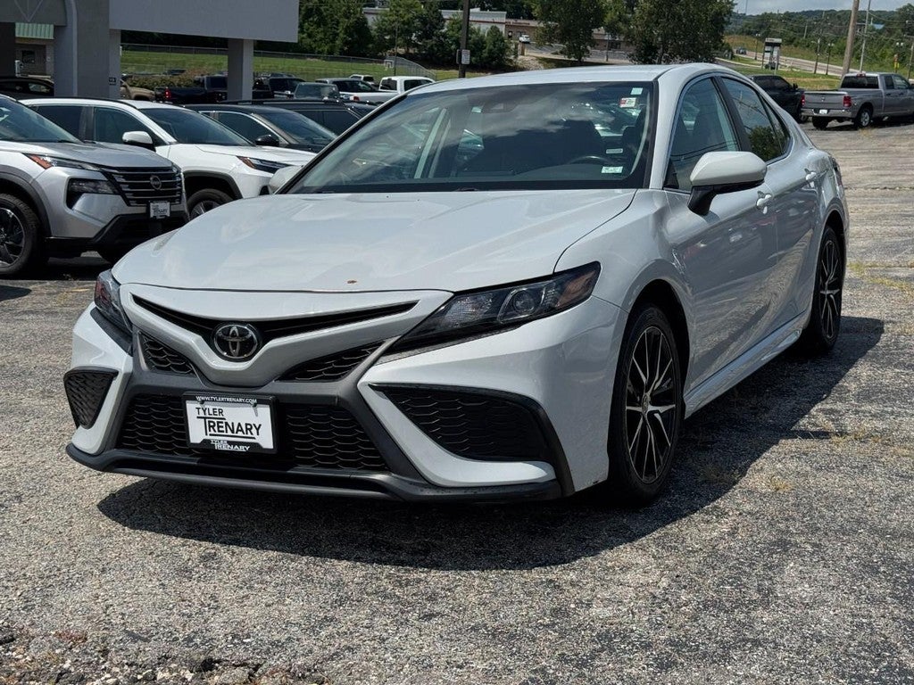 2024 Toyota Camry SE Auto (Natl)