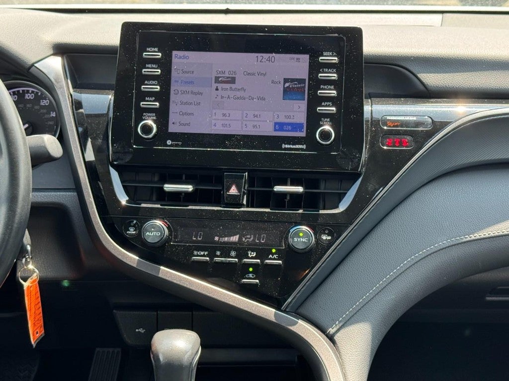2024 Toyota Camry SE Auto (Natl)