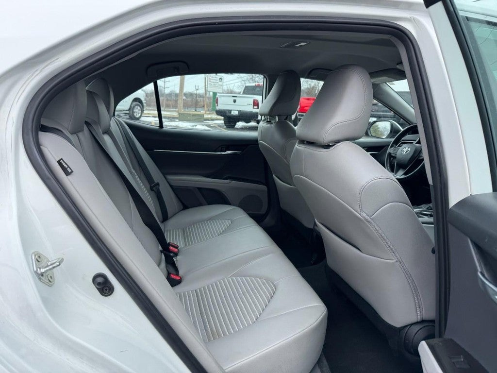 2024 Toyota Camry SE Auto (Natl)