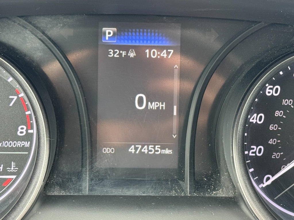 2024 Toyota Camry SE Auto (Natl)