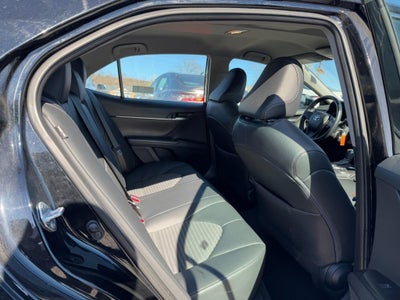 2024 Toyota Camry SE Auto (Natl)