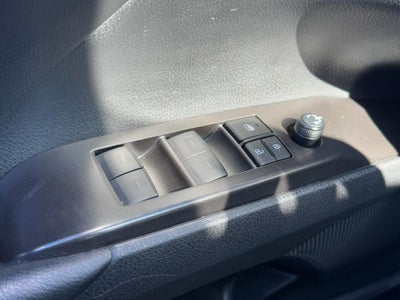 2024 Toyota Camry SE Auto (Natl)