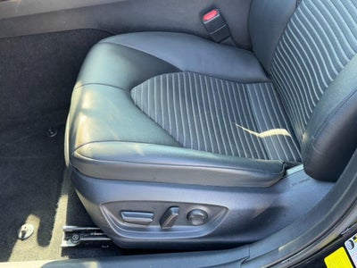 2024 Toyota Camry SE Auto (Natl)