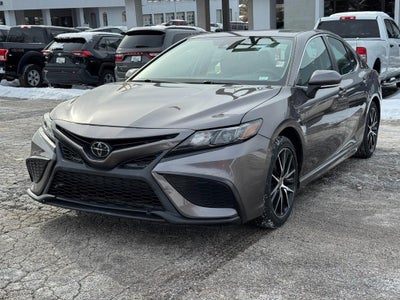 2023 Toyota Camry SE Auto (Natl)