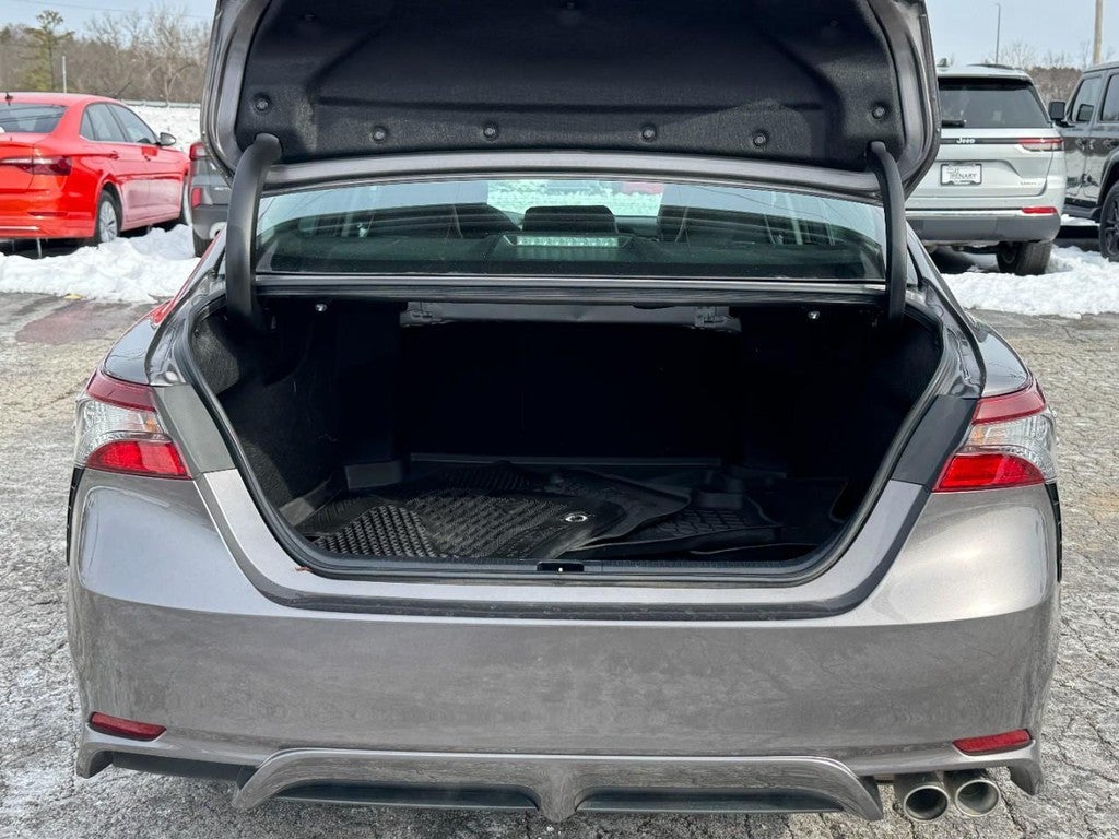 2023 Toyota Camry SE Auto (Natl)