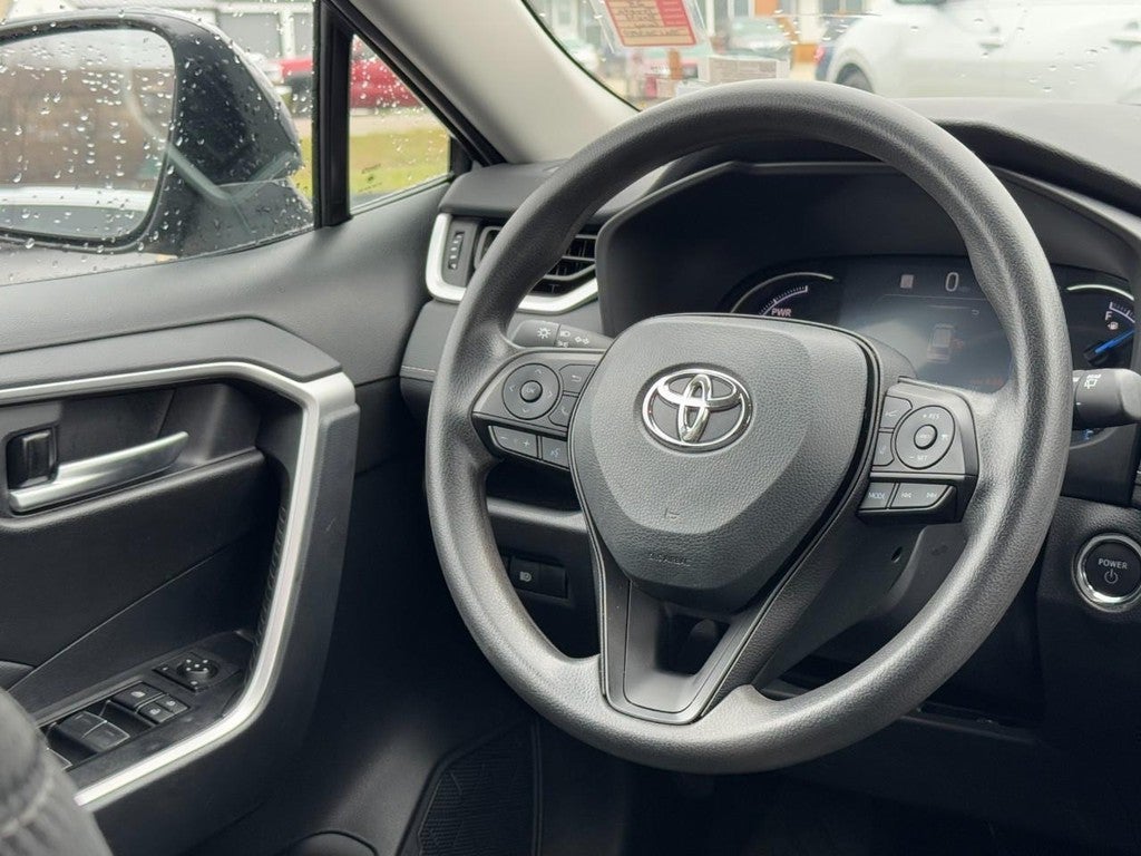 2025 Toyota RAV4 Hybrid XLE AWD (Natl)