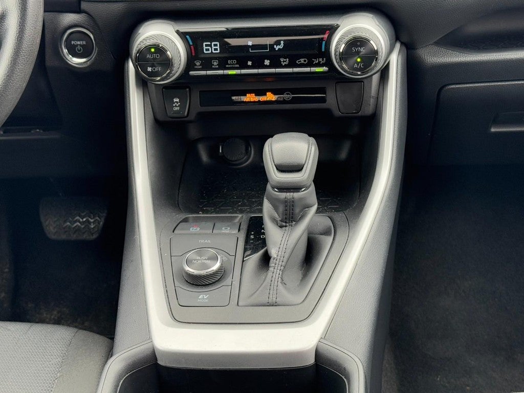 2025 Toyota RAV4 Hybrid XLE AWD (Natl)