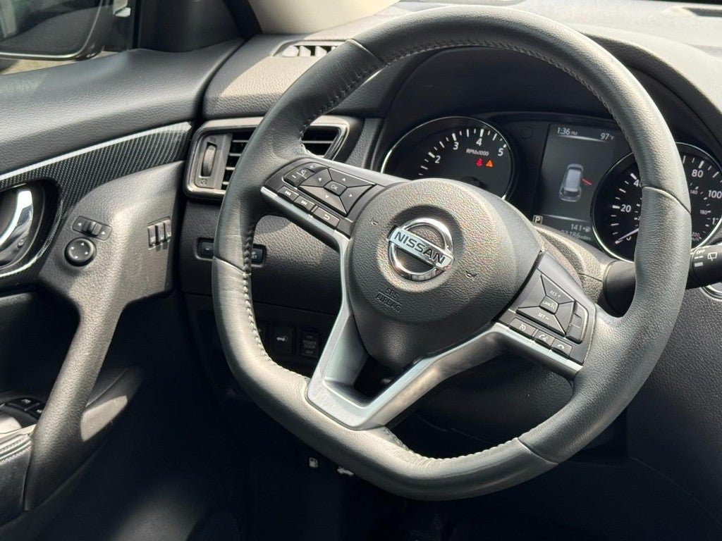 2017 Nissan Rogue AWD SL