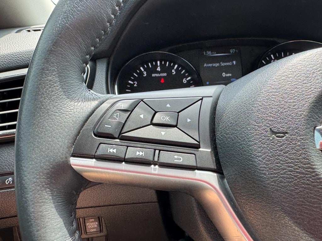 2017 Nissan Rogue AWD SL