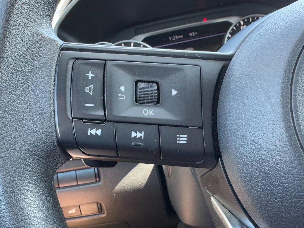 2024 Nissan Rogue AWD SV