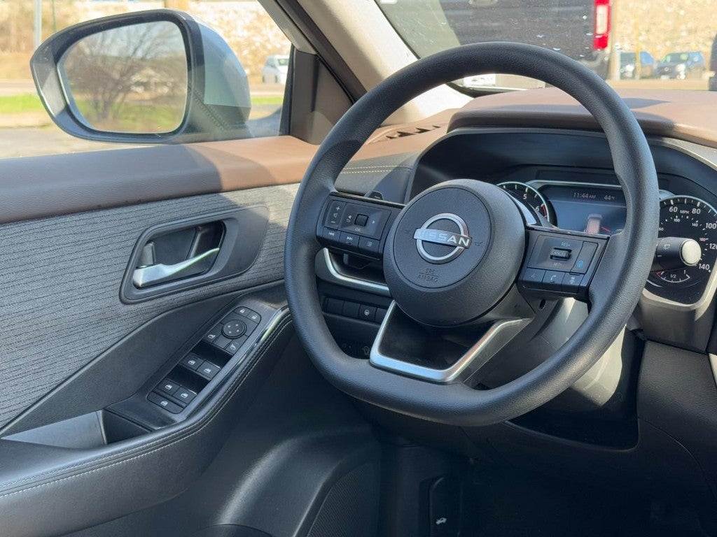 2023 Nissan Rogue AWD SV