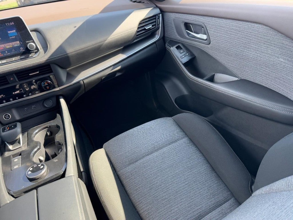 2023 Nissan Rogue AWD SV