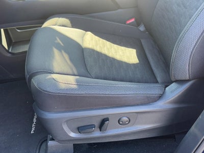 2025 Nissan Pathfinder SV 2WD