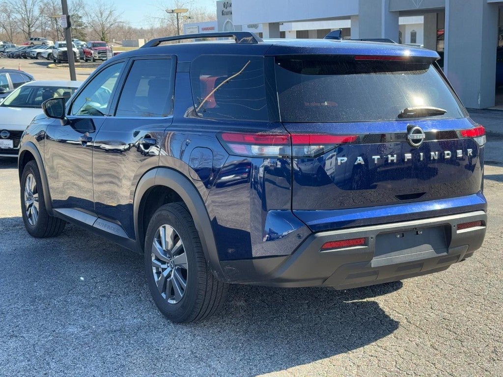 2025 Nissan Pathfinder SV 2WD