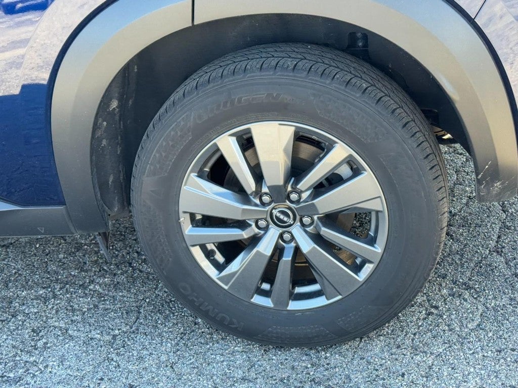 2025 Nissan Pathfinder SV 2WD