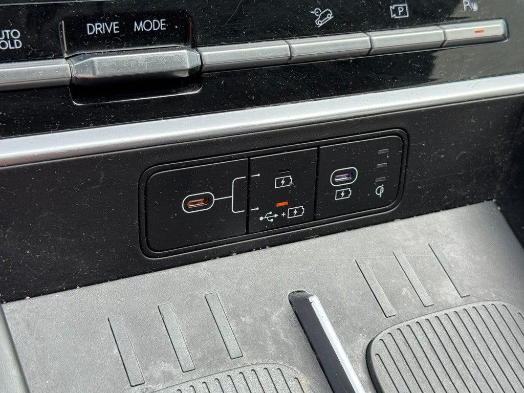 2025 Hyundai Santa Fe Hybrid SEL FWD